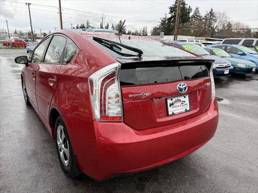 2014 Toyota Prius Five