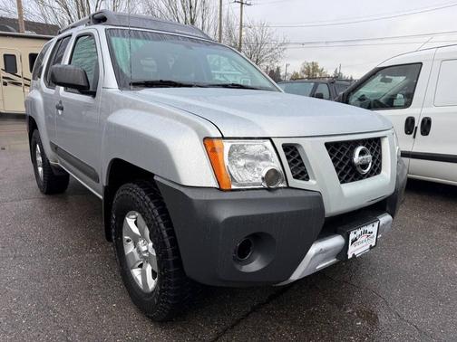 2011 Nissan Xterra S