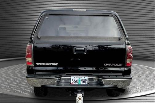 2004 Chevrolet Silverado 2500 LT H/D Crew Cab