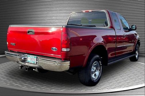 1999 Ford F-150 XLT