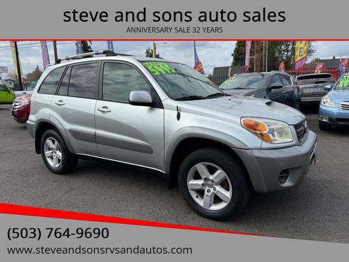 2004 Toyota RAV4 Base