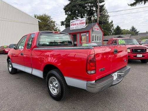2003 Ford F-150 XL
