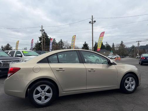 2011 Chevrolet Cruze LT