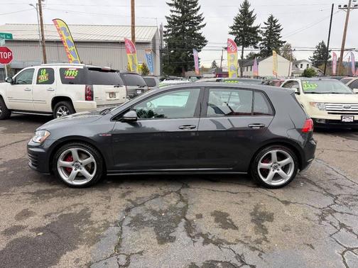 2015 Volkswagen Golf GTI 2.0T S 4-Door
