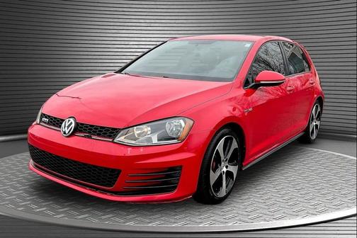 2015 Volkswagen Golf GTI 2.0T S 4-Door