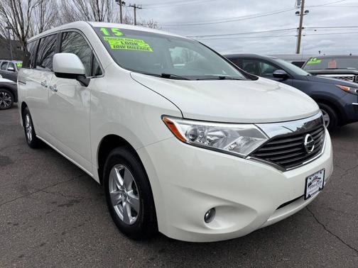 2015 Nissan Quest SV