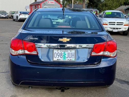 2011 Chevrolet Cruze LS