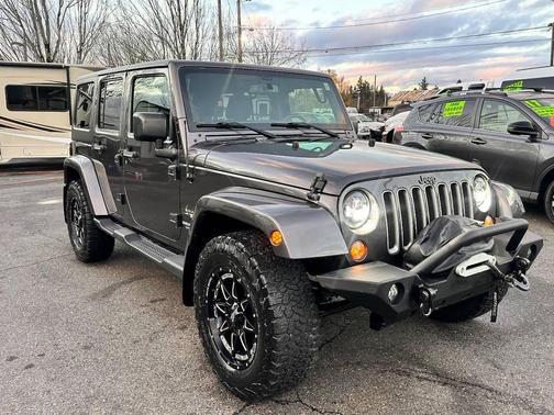 2016 Jeep Wrangler Unlimited Sahara