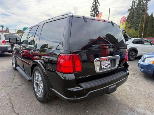 2005 Lincoln Navigator Luxury
