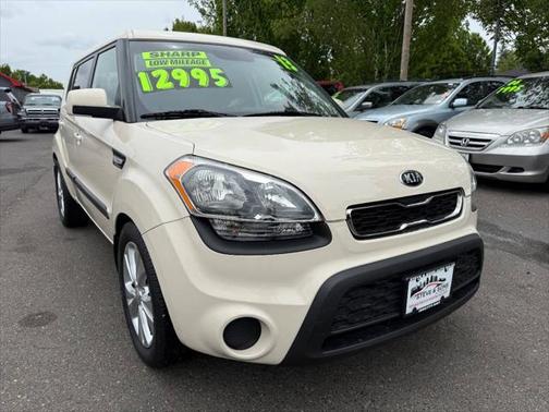 2013 Kia Soul Base