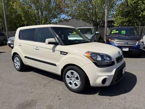 2013 Kia Soul Base