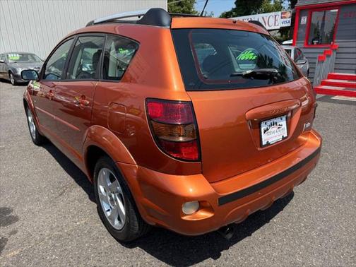 2004 Pontiac Vibe Base