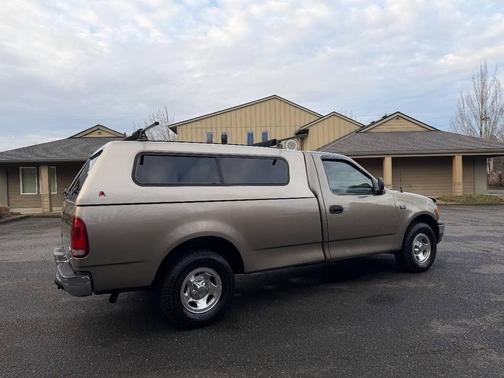 2003 Ford F-150 XL