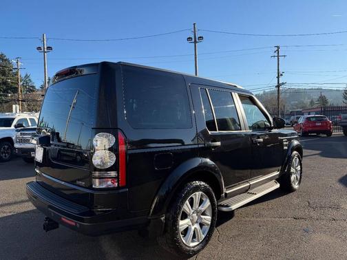 2015 Land Rover LR4 Base