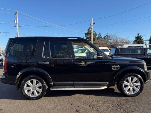 2015 Land Rover LR4 Base