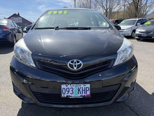 2014 Toyota Yaris LE