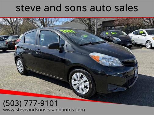2014 Toyota Yaris LE