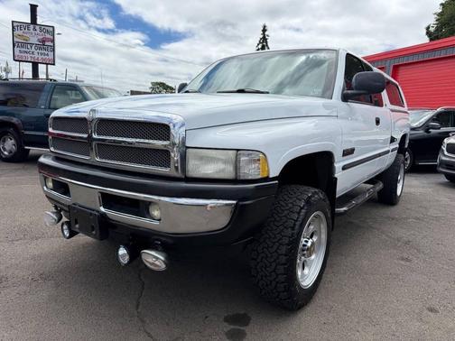 1999 Dodge Ram 2500 ST Quad Cab