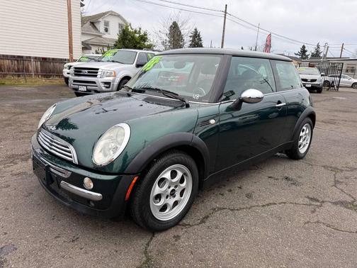 2004 MINI Cooper S Base
