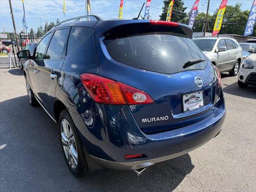 2009 Nissan Murano LE