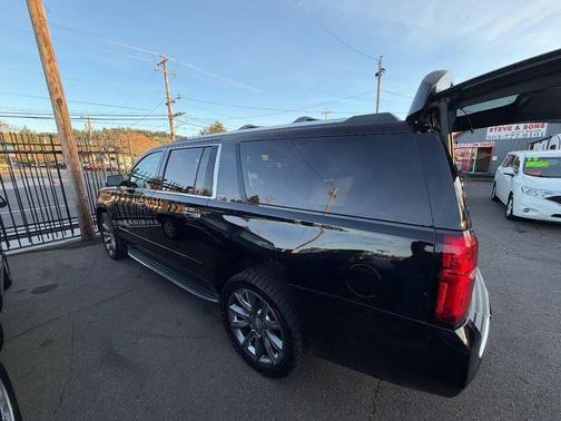 2016 Chevrolet Suburban LTZ