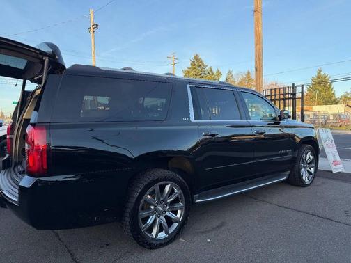 2016 Chevrolet Suburban LTZ