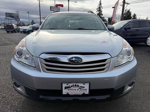 2012 Subaru Outback 2.5i Premium