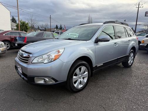2012 Subaru Outback 2.5i Premium