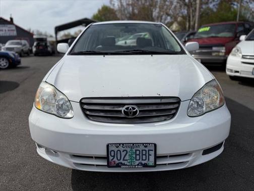 2004 Toyota Corolla LE