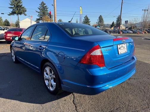 2012 Ford Fusion SE