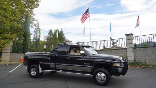 1997 Dodge Ram 3500 Laramie