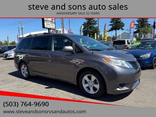2012 Toyota Sienna LE