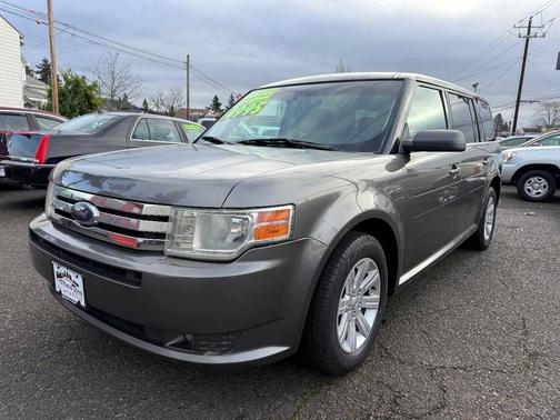 2010 Ford Flex SE