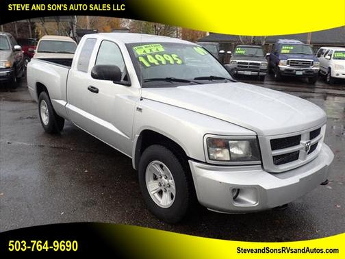 Photo 2 of 33 of 2009 Dodge Dakota Big Horn/Lone Star
