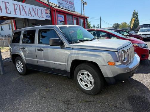 2016 Jeep Patriot Sport