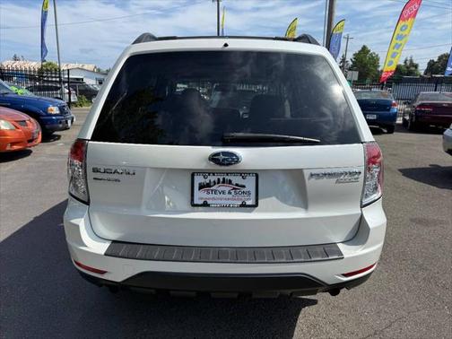 2010 Subaru Forester 2.5 X Premium