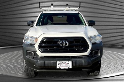 2016 Toyota Tacoma SR