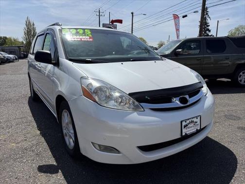 2008 Toyota Sienna XLE Limited