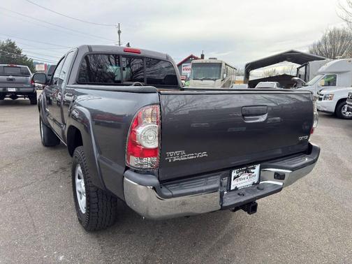 2014 Toyota Tacoma Base