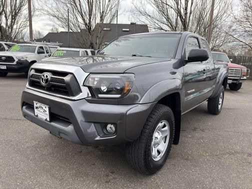 2014 Toyota Tacoma Base