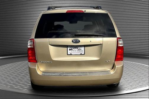 2008 Kia Sedona LX