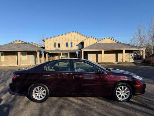 2002 Lexus ES 300 Base