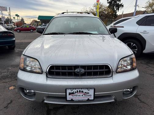 2004 Subaru Outback Base