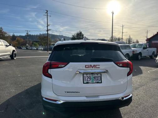 2019 GMC Terrain SLT