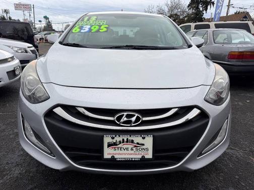 2013 Hyundai Elantra GT Base