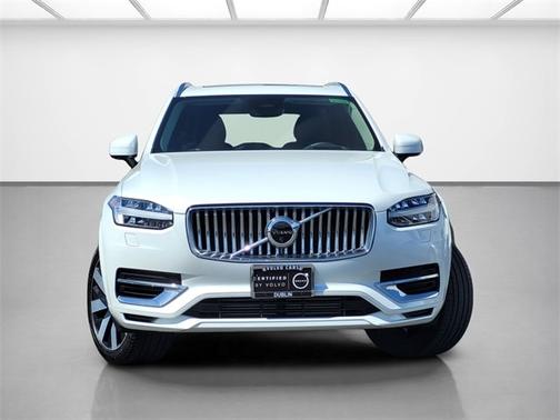 2024 Volvo XC90 Recharge Plug-In Hybrid Ultimate
