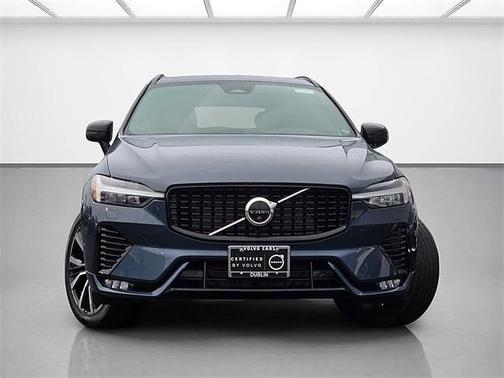 2023 Volvo XC60 Plus