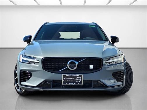 2022 Volvo V60 Recharge Plug-In Hybrid T8 Polestar