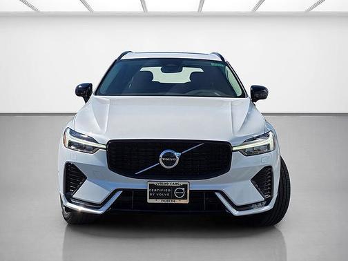2023 Volvo XC60 Plus