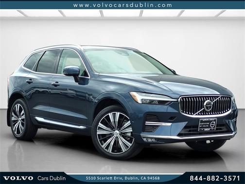 2023 Volvo XC60 B5 Ultimate Bright Theme